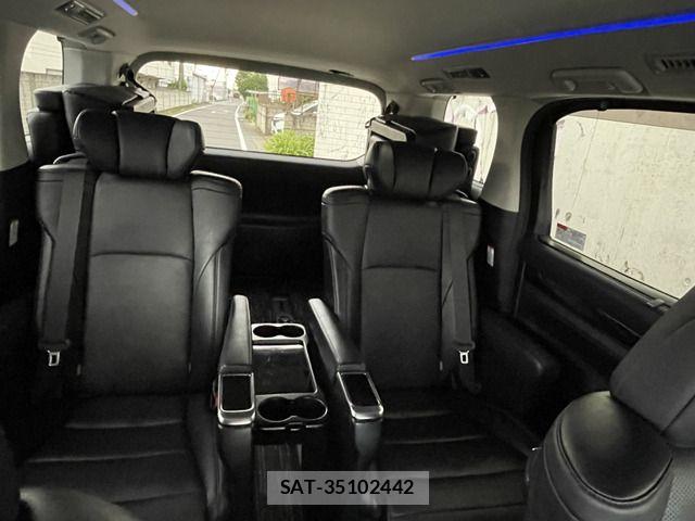 Toyota VELLFIRE 2018-07 8038905-17