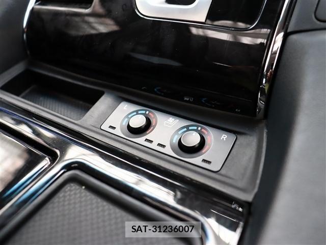 Toyota VELLFIRE 2019-06 8038900-11