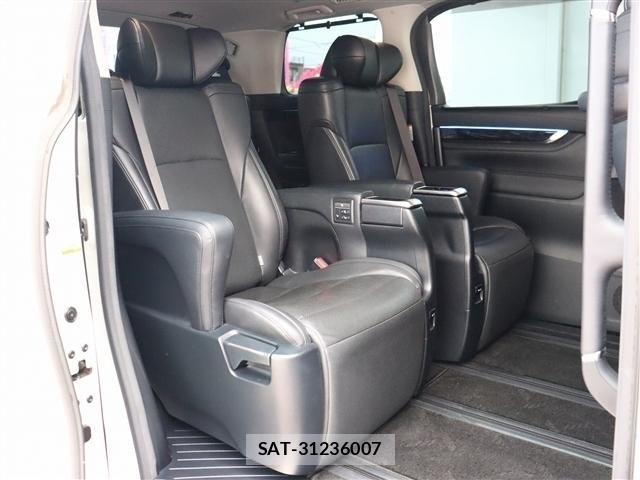 Toyota VELLFIRE 2019-06 8038900-16