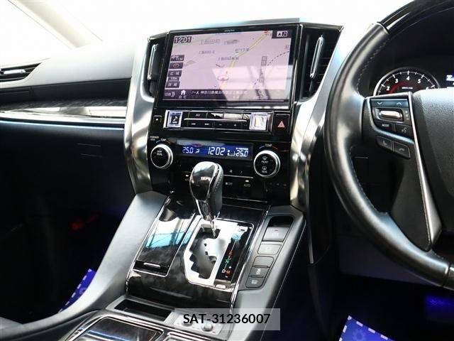 Toyota VELLFIRE 2019-06 8038900-4