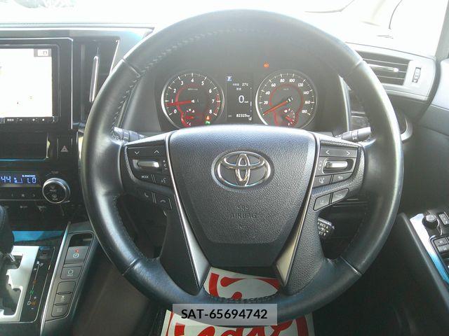 Toyota VELLFIRE 2018-11 8038906-10