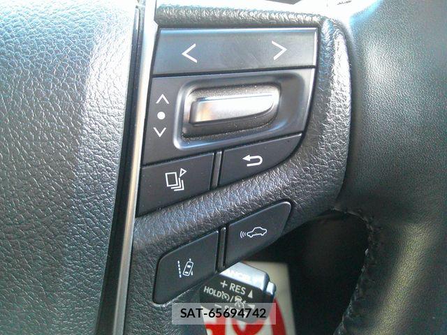 Toyota VELLFIRE 2018-11 8038906-13