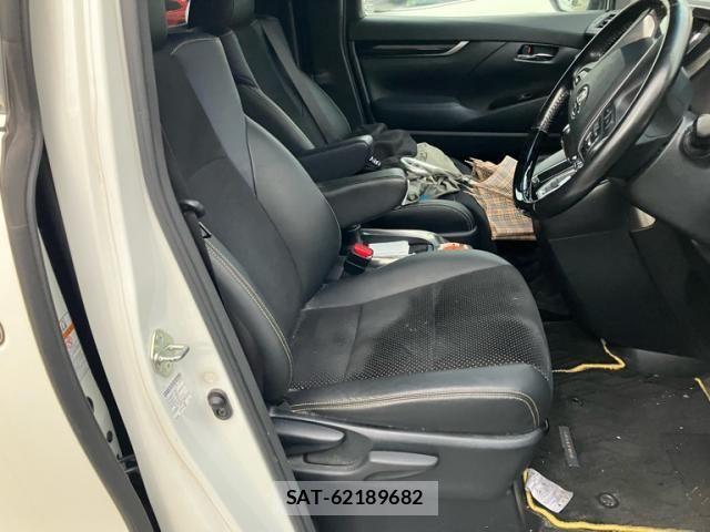 Toyota VELLFIRE 2017-02 8038910-12