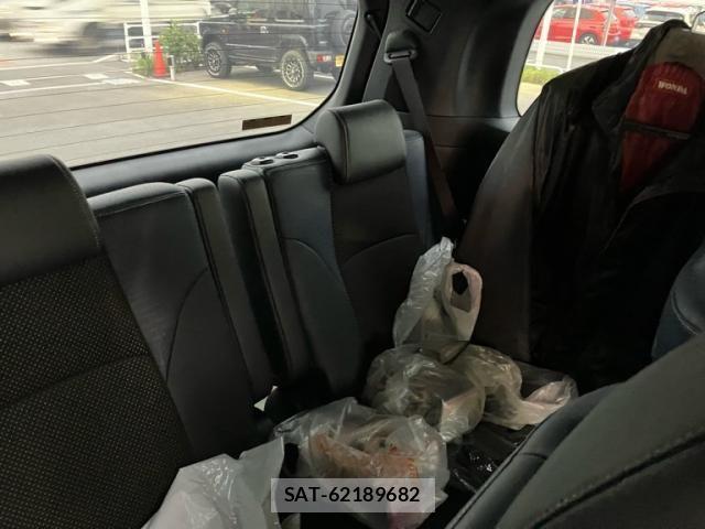 Toyota VELLFIRE 2017-02 8038910-14