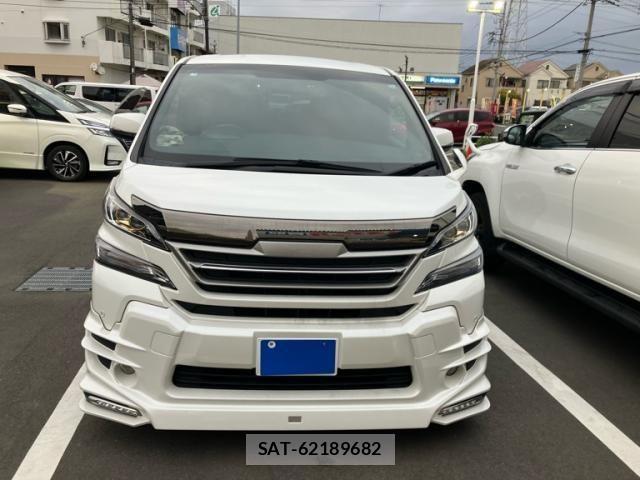 Toyota VELLFIRE 2017-02 8038910-1