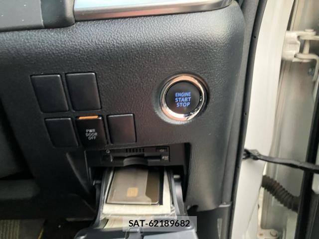 Toyota VELLFIRE 2017-02 8038910-22