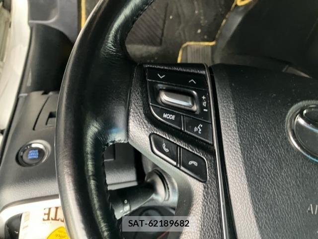 Toyota VELLFIRE 2017-02 8038910-24