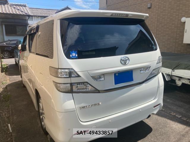 Toyota VELLFIRE 2010-03 8038924-3