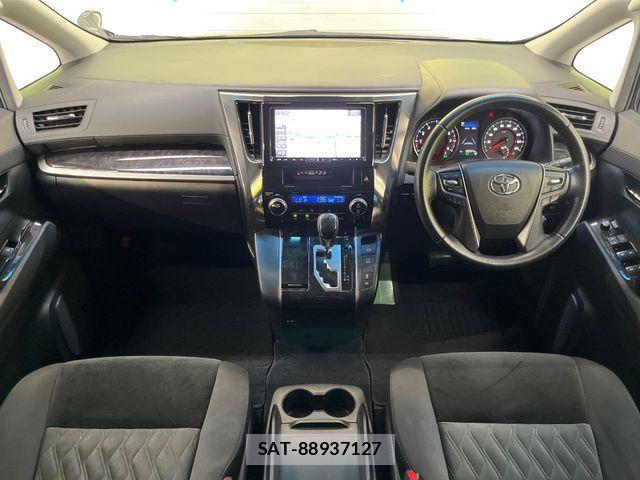 Toyota VELLFIRE 2019-06 8038904-1