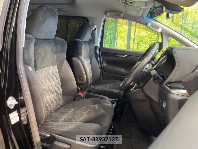 Toyota VELLFIRE 2019-06 8038904-7