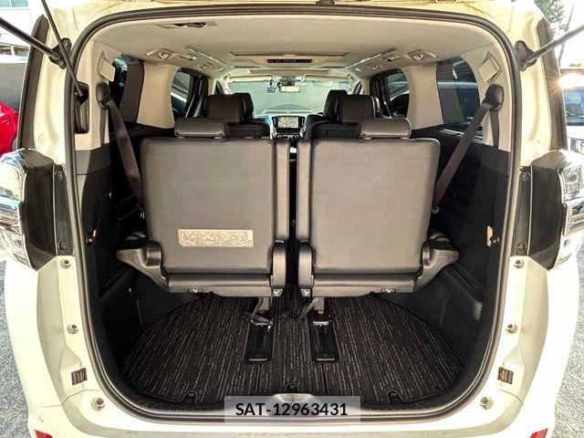 Toyota VELLFIRE 2019-01 8038903-28