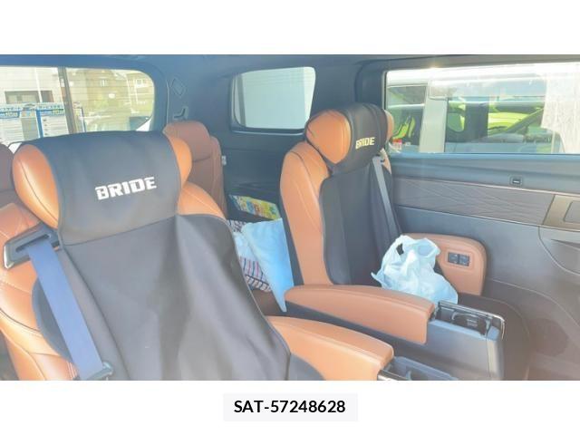 Toyota VELLFIRE 2025-07 8038898-24