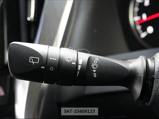 Toyota VELLFIRE 2015-09 8038909-26