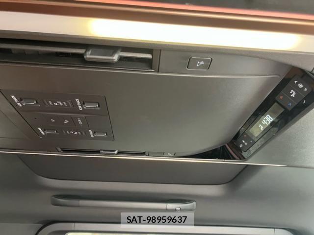 Toyota VELLFIRE 2026-04 8038897-21
