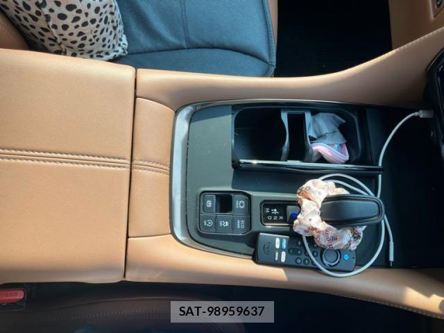Toyota VELLFIRE 2026-04 8038897-26