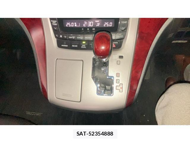 Toyota VELLFIRE 2009-04 8076012-19
