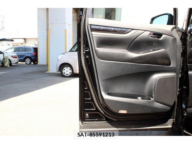 Toyota VELLFIRE 2018-10 8075998-12