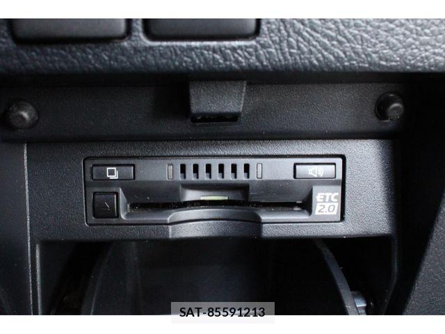 Toyota VELLFIRE 2018-10 8075998-26