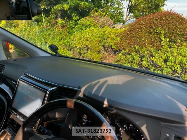 Toyota VELLFIRE 2014-11 8076004-10