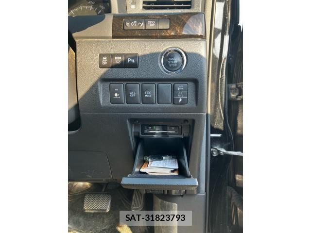 Toyota VELLFIRE 2014-11 8076004-12