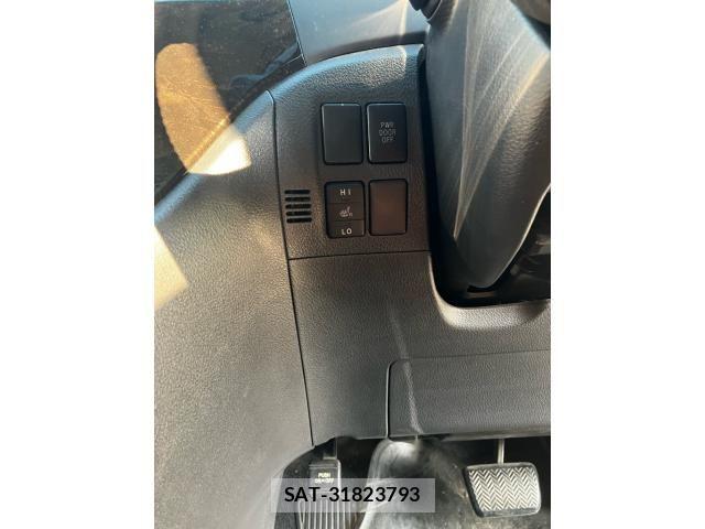 Toyota VELLFIRE 2014-11 8076004-13