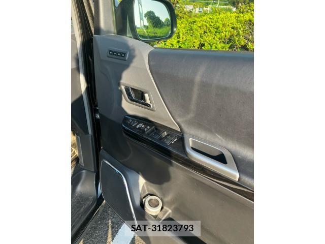 Toyota VELLFIRE 2014-11 8076004-14