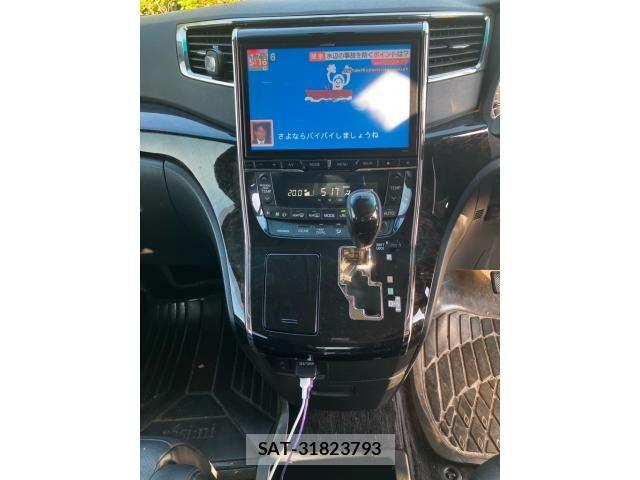 Toyota VELLFIRE 2014-11 8076004-16