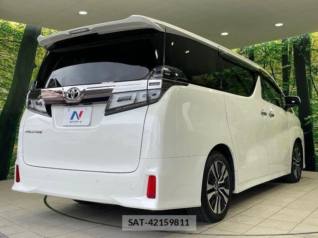 Toyota VELLFIRE 2020-06 8075346-17