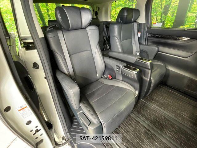 Toyota VELLFIRE 2020-06 8075346-8