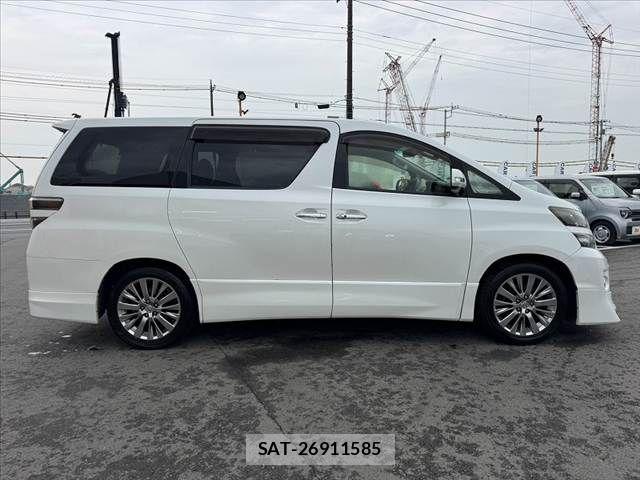Toyota VELLFIRE 2013-11 8076005-11