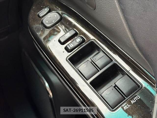 Toyota VELLFIRE 2013-11 8076005-26