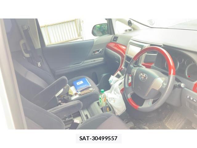 Toyota VELLFIRE 2008-09 8076009-13