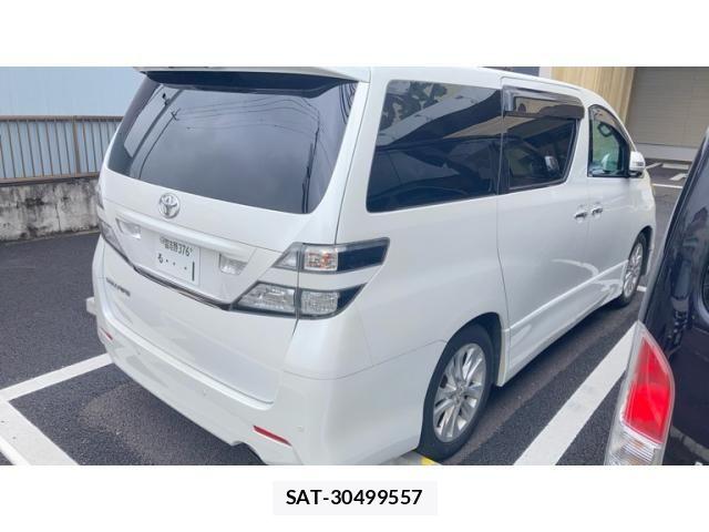 Toyota VELLFIRE 2008-09 8076009-2