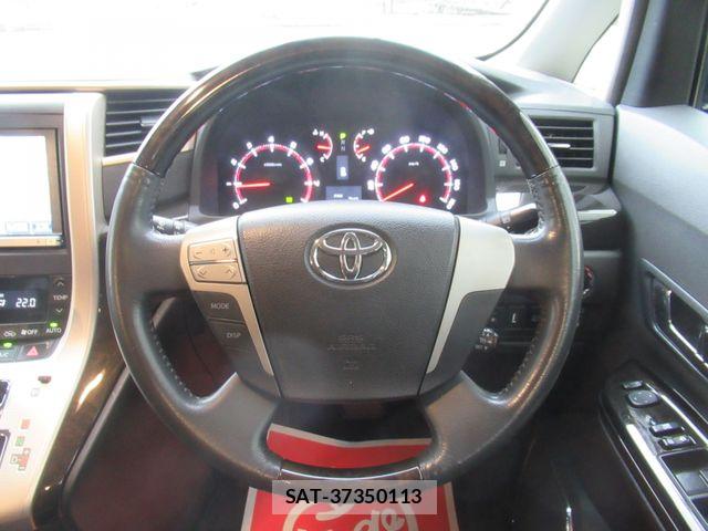 Toyota VELLFIRE 2013-02 8076008-16