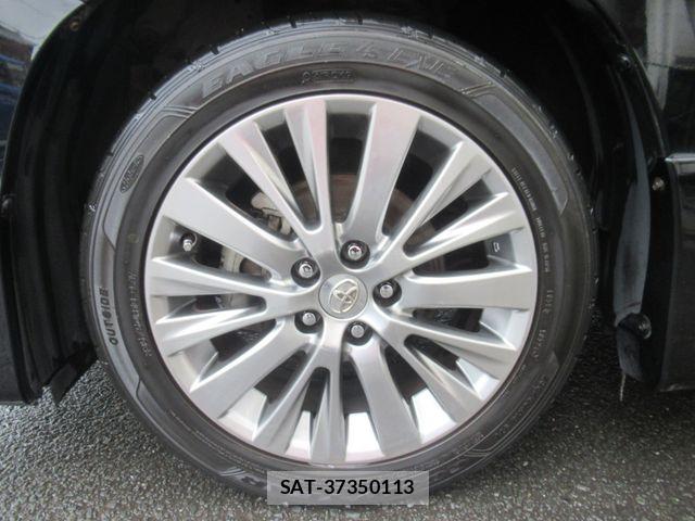 Toyota VELLFIRE 2013-02 8076008-24