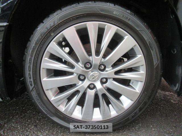 Toyota VELLFIRE 2013-02 8076008-25