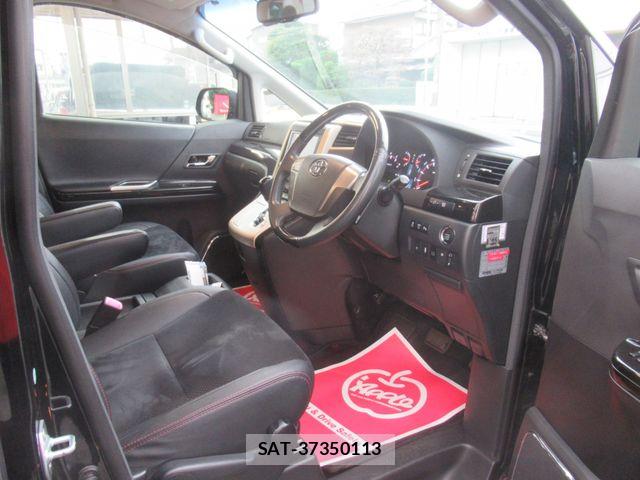 Toyota VELLFIRE 2013-02 8076008-5