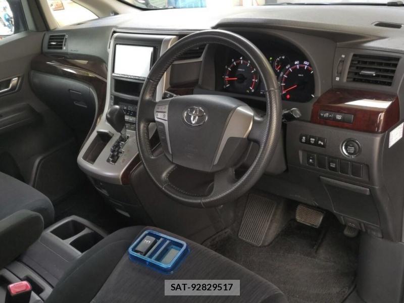 Toyota VELLFIRE 2012-05 8083204-4