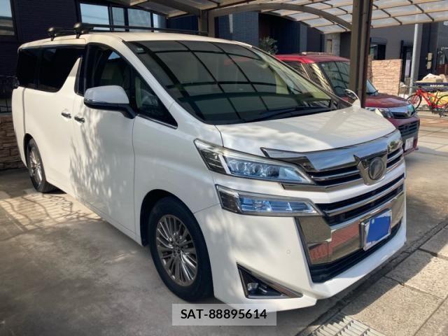 Toyota VELLFIRE 2018-03 8102404-1