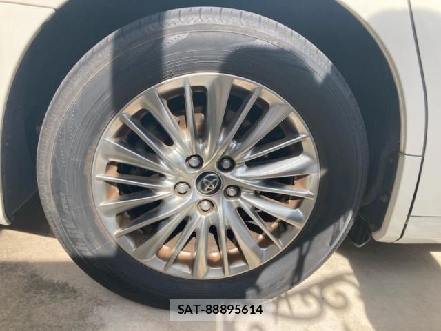 Toyota VELLFIRE 2018-03 8102404-5
