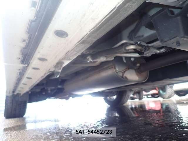 Toyota VELLFIRE 2020-04 8102380-12