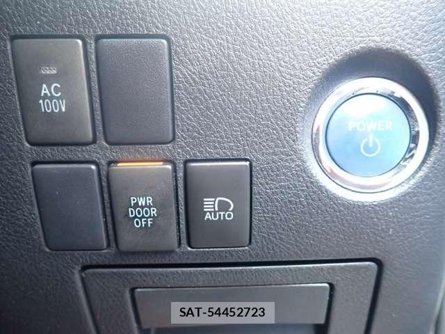Toyota VELLFIRE 2020-04 8102380-23