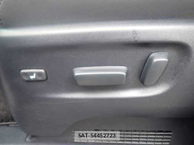 Toyota VELLFIRE 2020-04 8102380-26