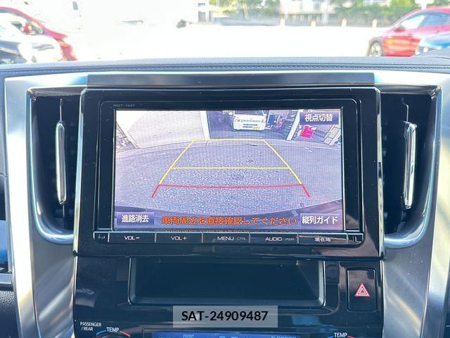 Toyota VELLFIRE 2015-08 8102392-18