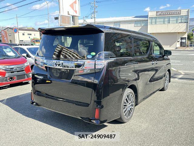 Toyota VELLFIRE 2015-08 8102392-4