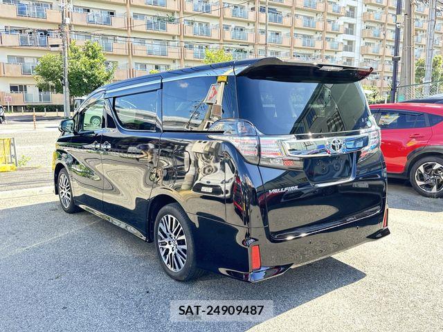Toyota VELLFIRE 2015-08 8102392-5