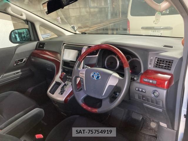 Toyota VELLFIRE 2008-07 8102408-12