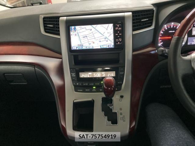 Toyota VELLFIRE 2008-07 8102408-22