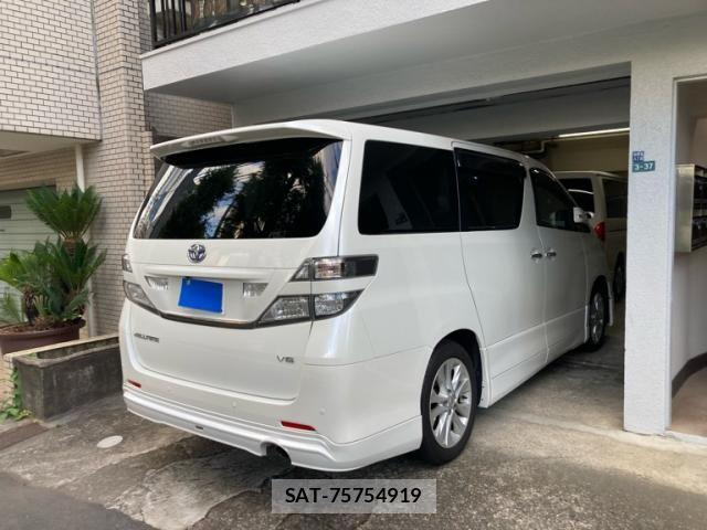 Toyota VELLFIRE 2008-07 8102408-2