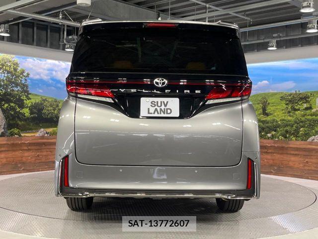 Toyota VELLFIRE 2026-04 8102379-16